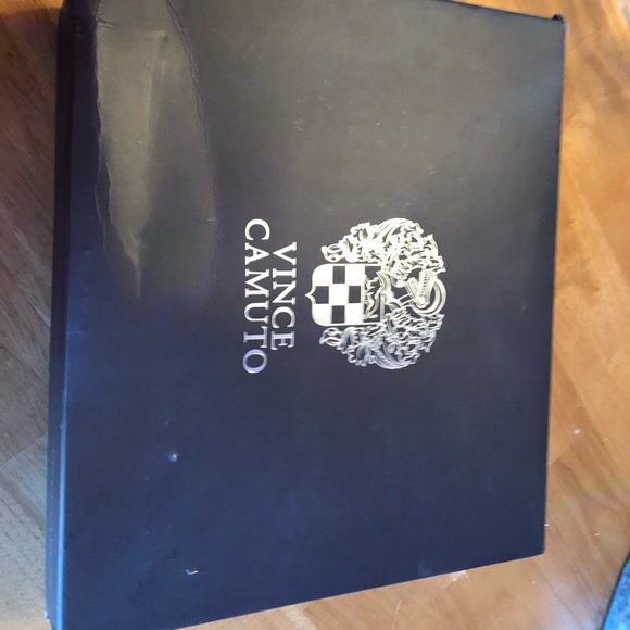 Vince Camuto boots - Picture 2 of 5